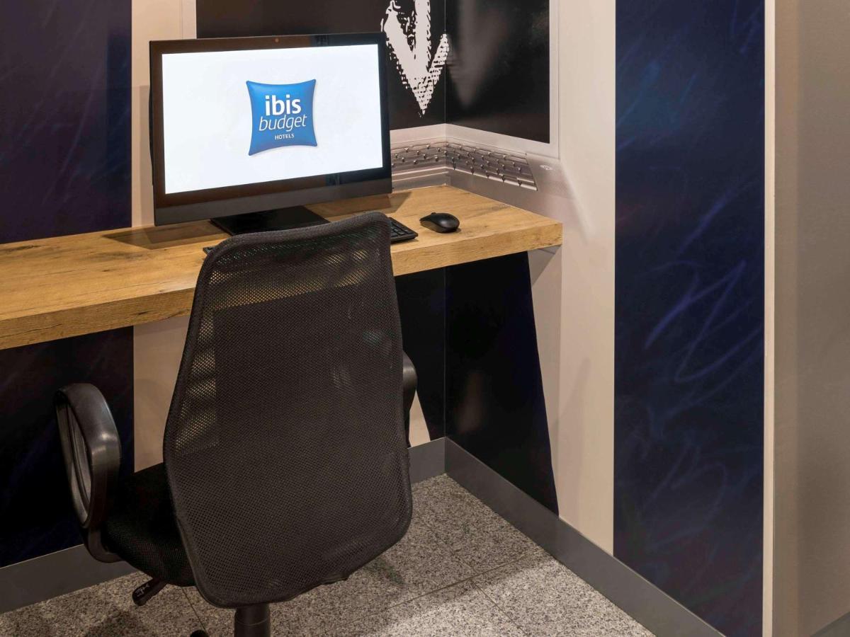 Ibis Budget Bobigny Pantin Exteriör bild